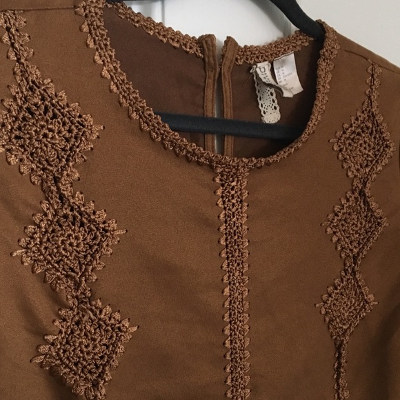 H&M Divided Faux Suede Top with Embroidery - Picture 2 of 4